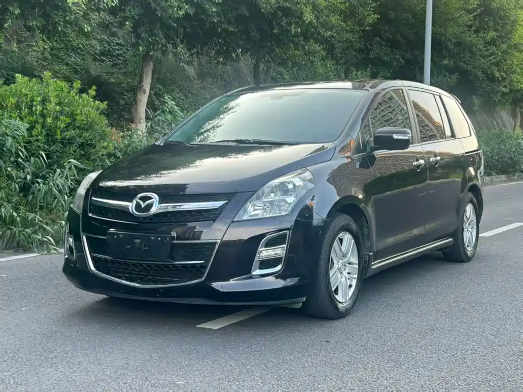 Mazda 8 2016