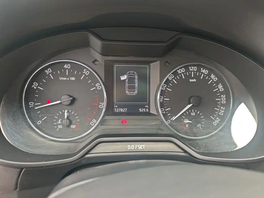 Skoda Octavia 2016 — фото 12