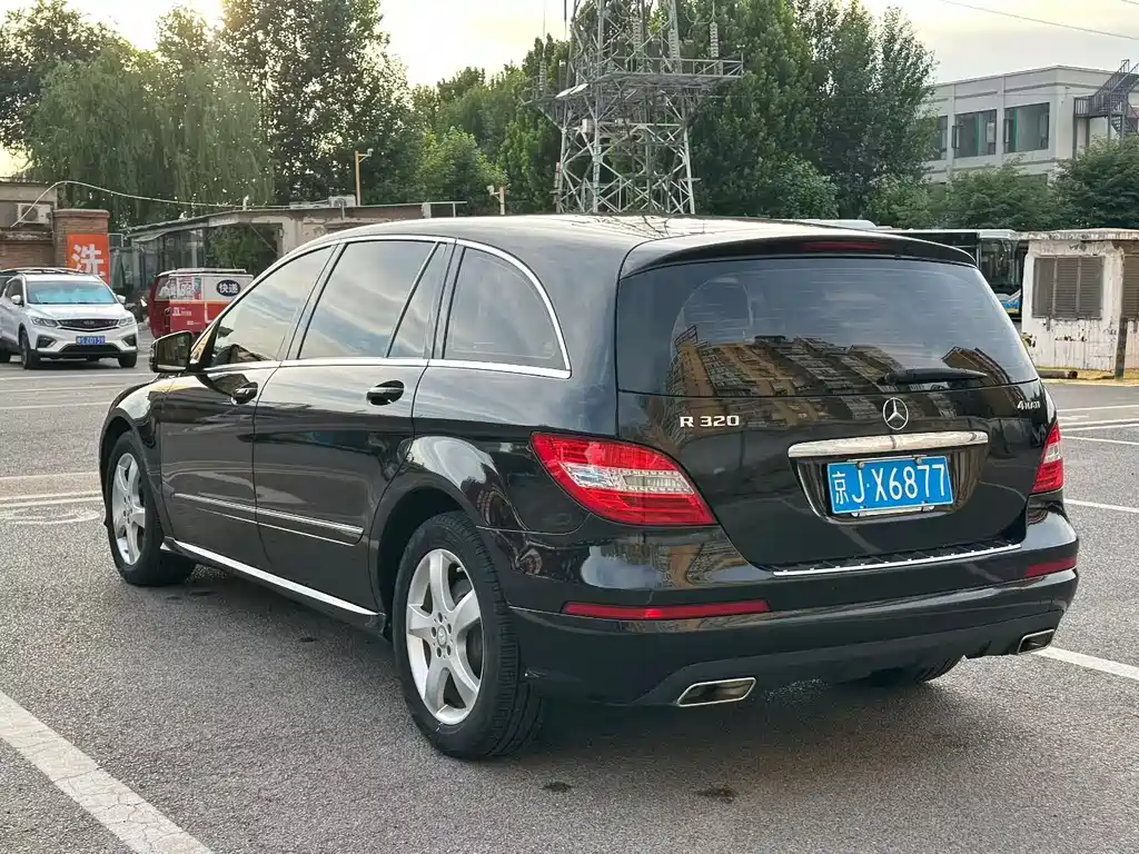 Mercedes-Benz R-Class 2014