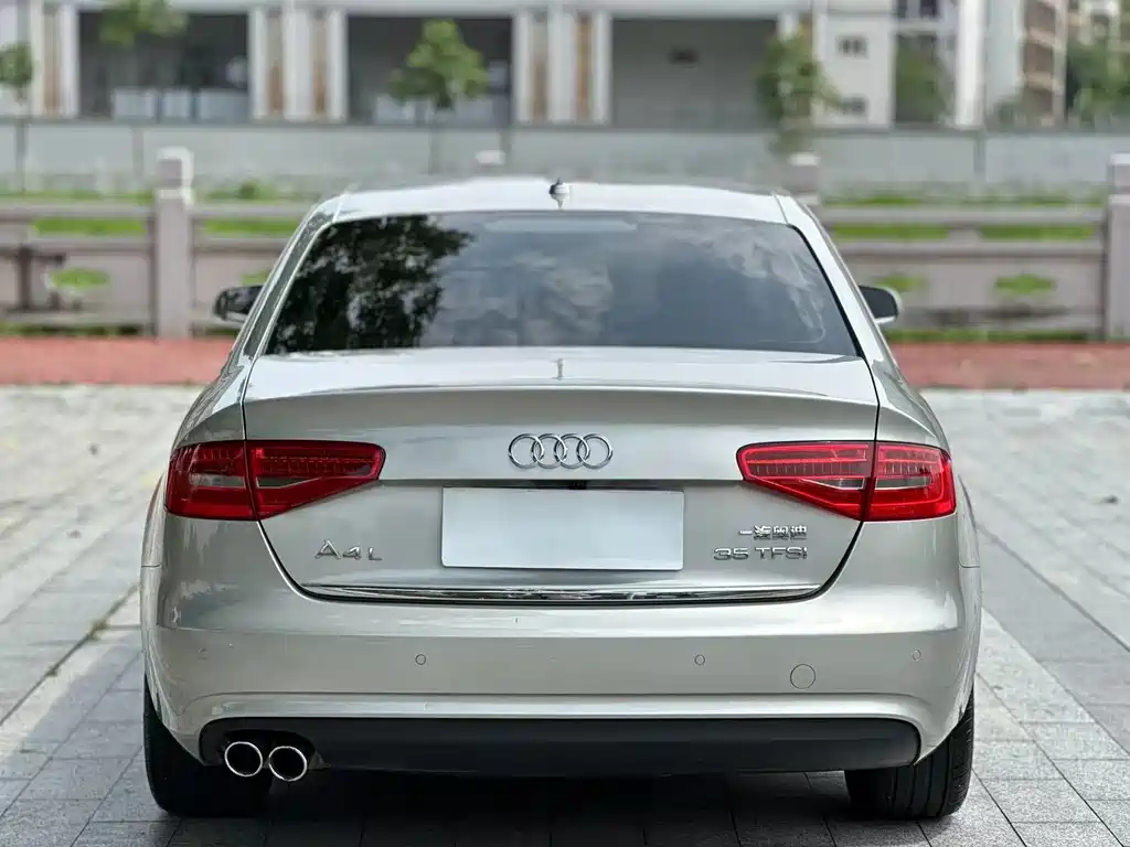 Audi A4L 2016 — фото 8