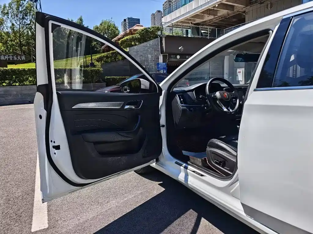 Roewe i6 Classic 2018 — фото 29