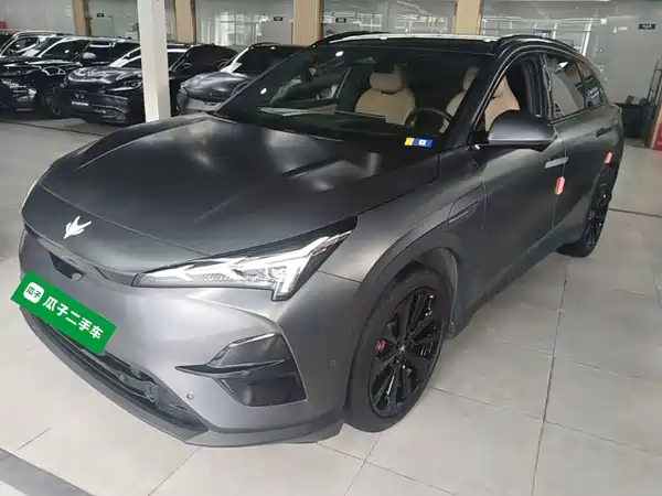 Arcfox Alpha T5 2024