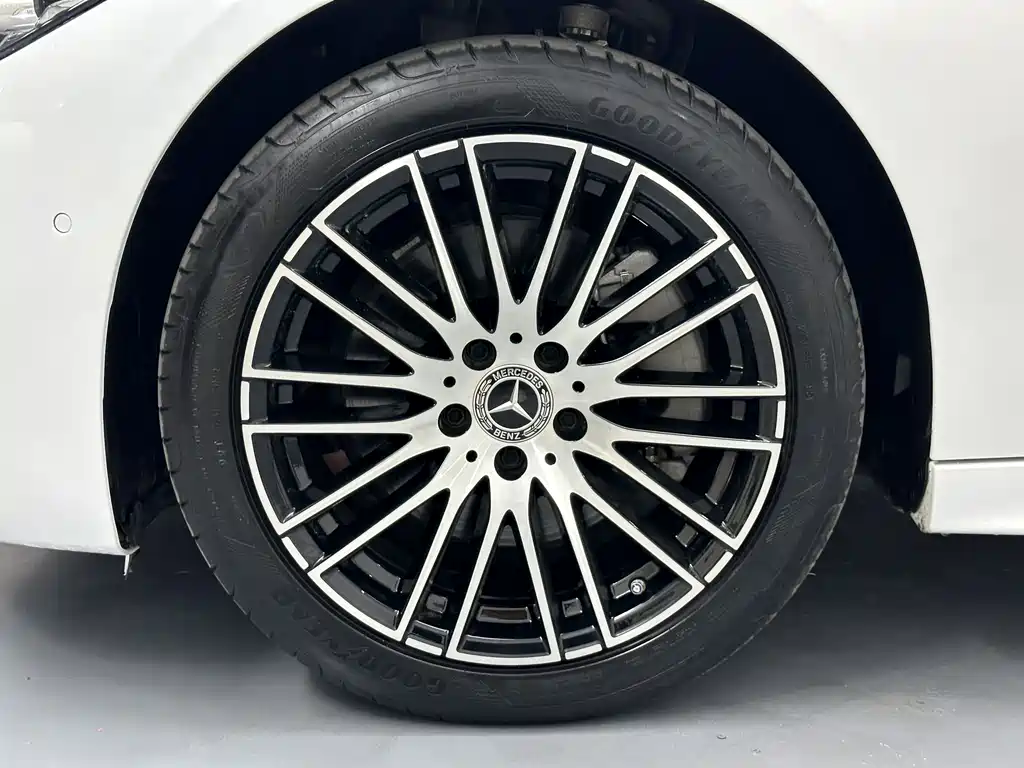 Mercedes-Benz C-Class 2022 — фото 21
