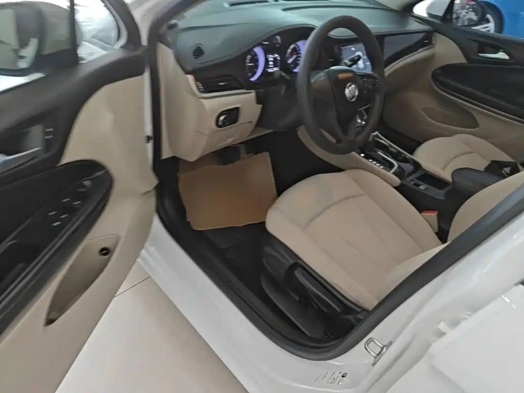 Buick Verano 2019 — фото 16