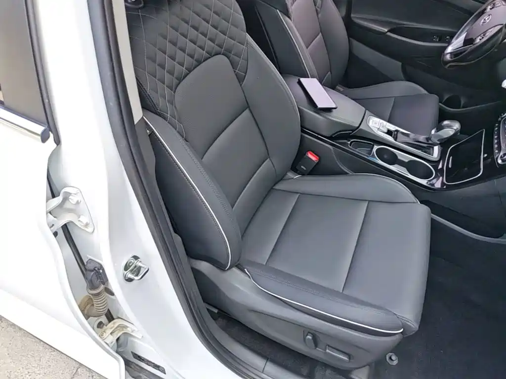 Hyundai Tucson 2019 — фото 25