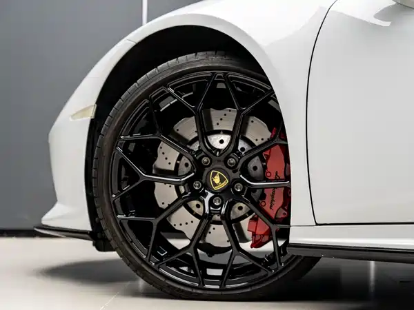 Lamborghini Huracan 2022