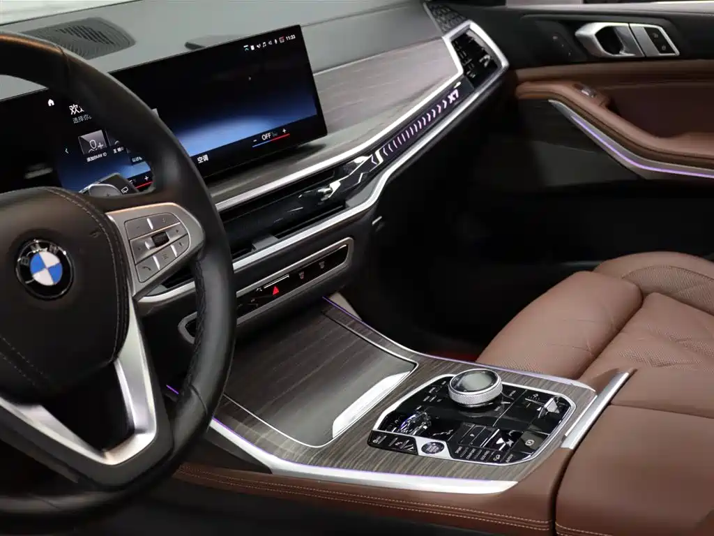 BMW X7 2023 — фото 11