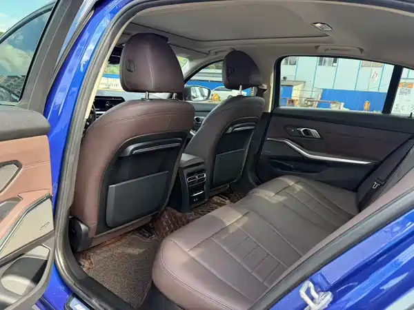 BMW 3 Series 2021