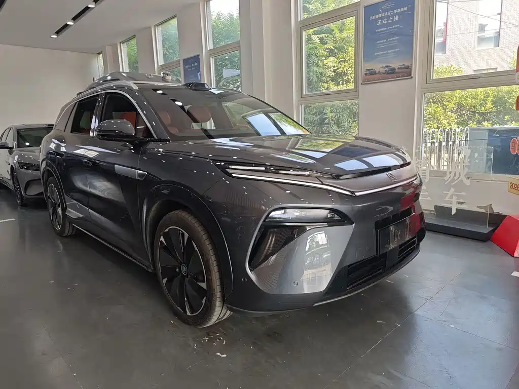 BYD Tang L 2025