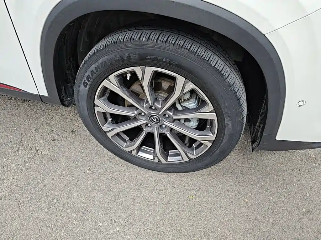 Changan CS75 PLUS 2021 — фото 14
