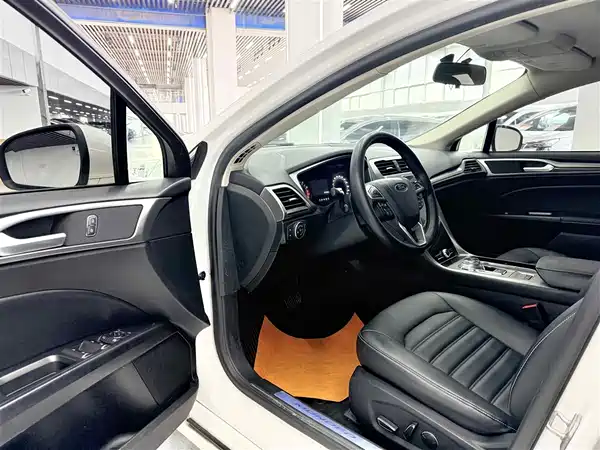 Ford Mondeo 2020