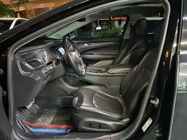 Buick LaCrosse 2021