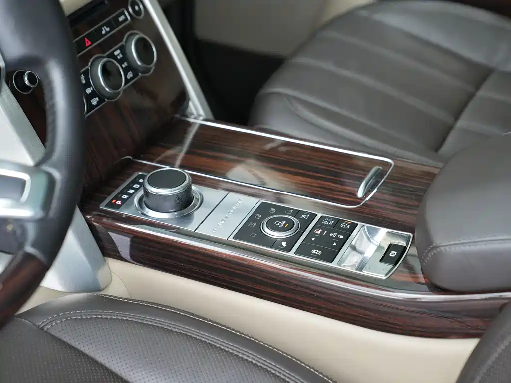 Land Rover Range Rover 2016 — фото 14