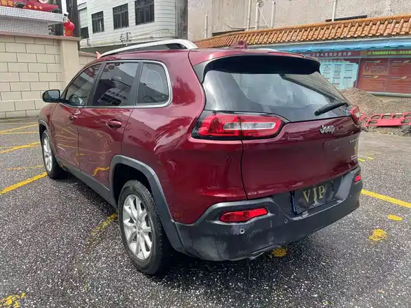 Jeep Cherokee 2017