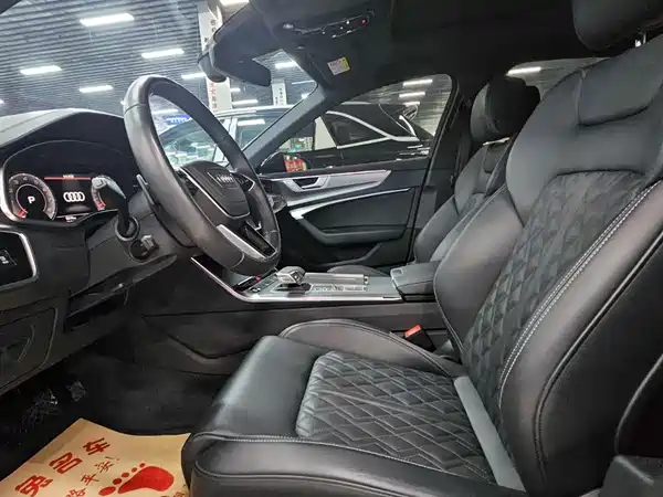 Audi A6L 2025