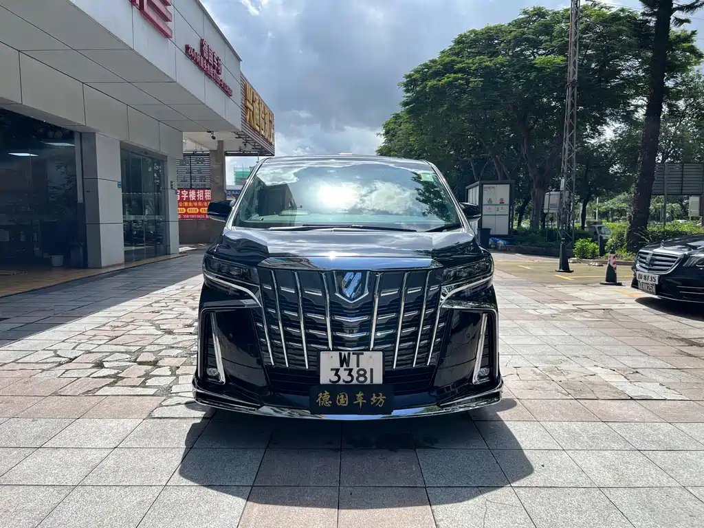 Toyota Alphard 2015 — фото 3