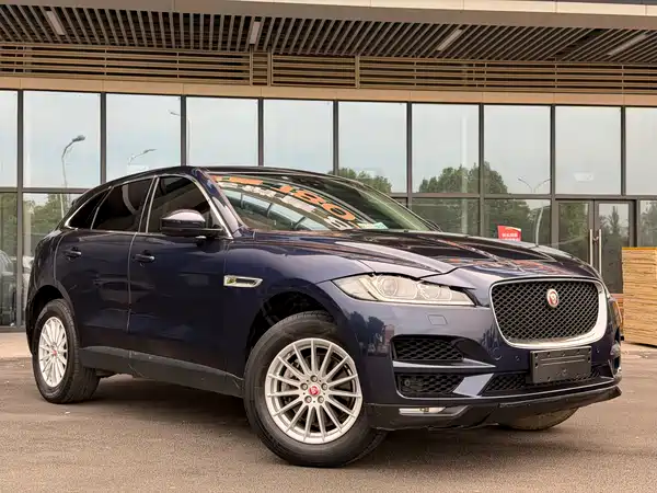 Jaguar F-PACE 2018