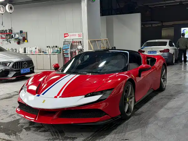 Ferrari SF90 2021