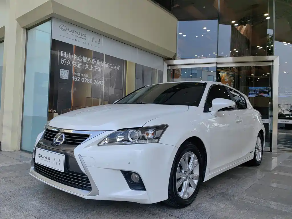 Lexus CT 2014