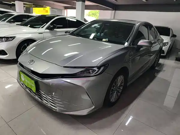 Toyota Camry 2024