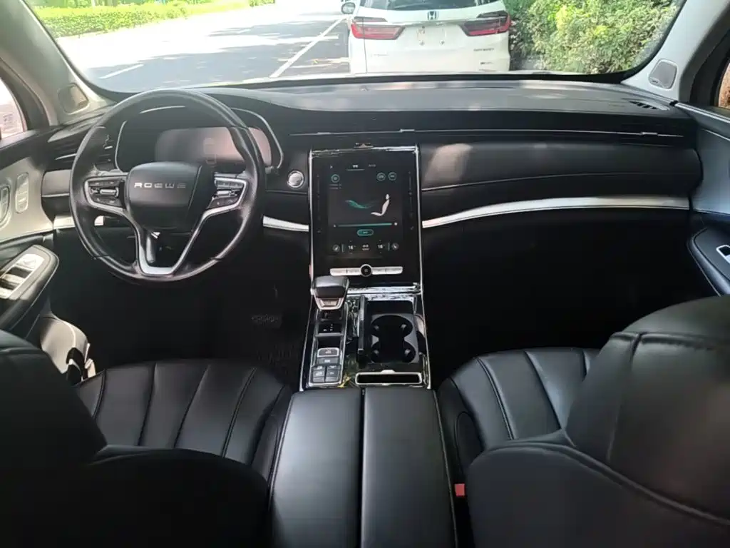 Roewe RX5 eMAX 2021 — фото 10