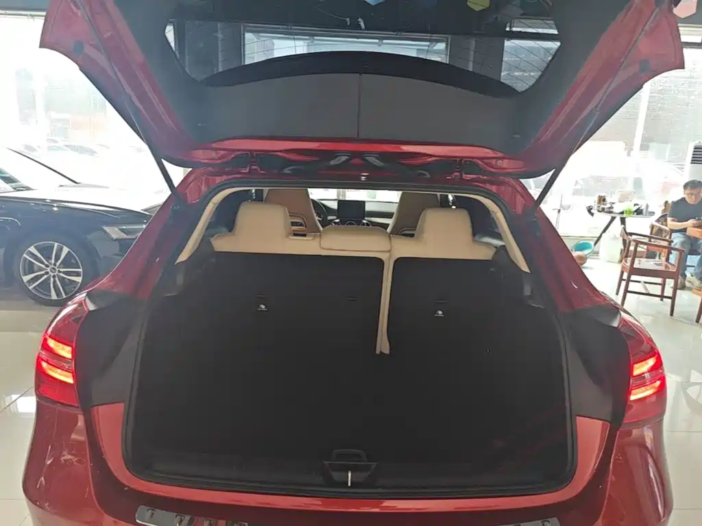 Mercedes-Benz GLA 2017 — фото 19