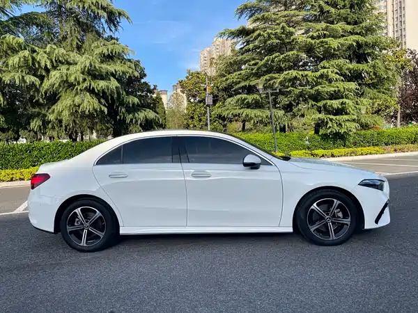 Mercedes-Benz A-Class 2023