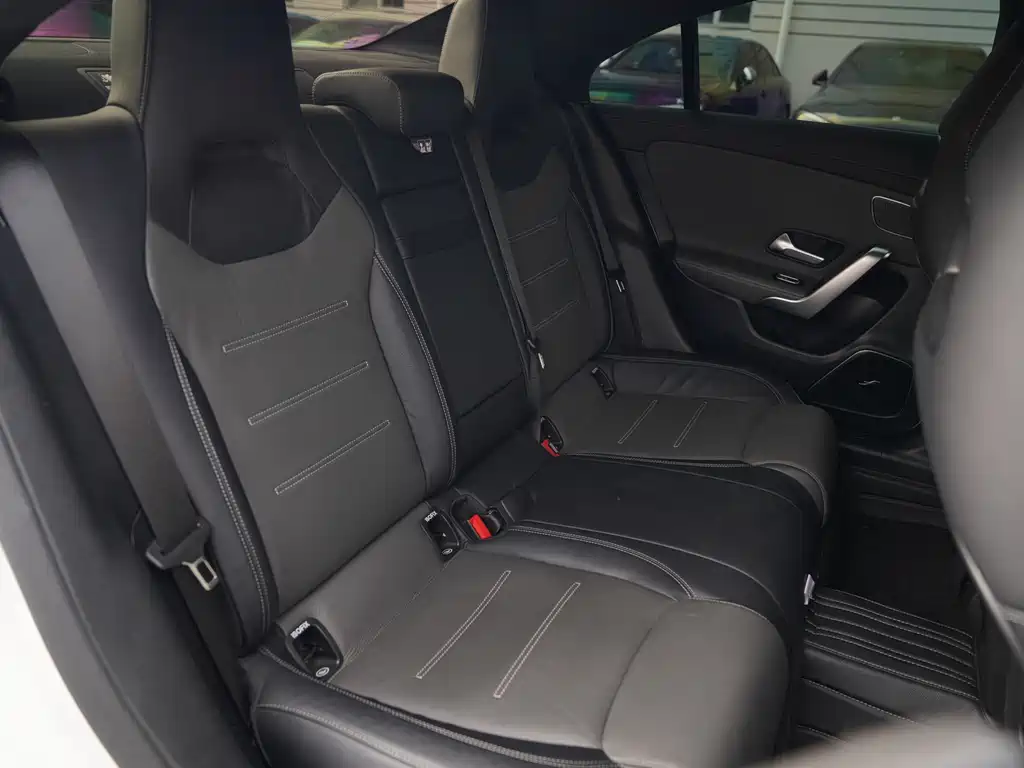Mercedes-Benz CLA AMG 2022 — фото 16