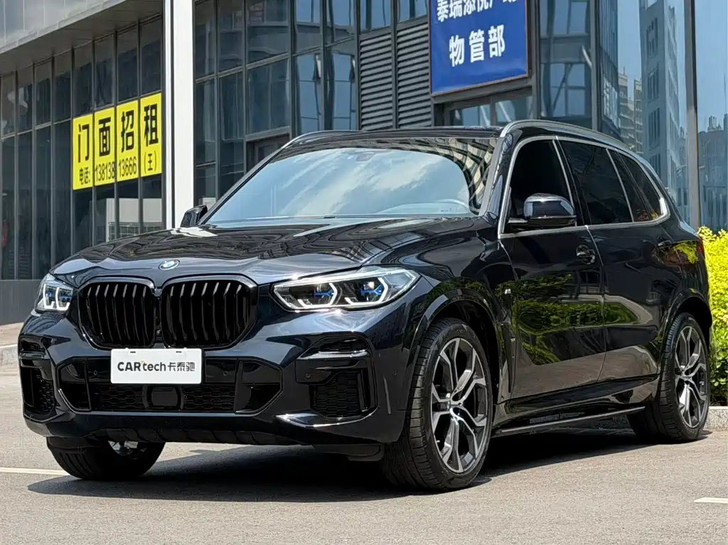 BMW X5 2023 — фото 1