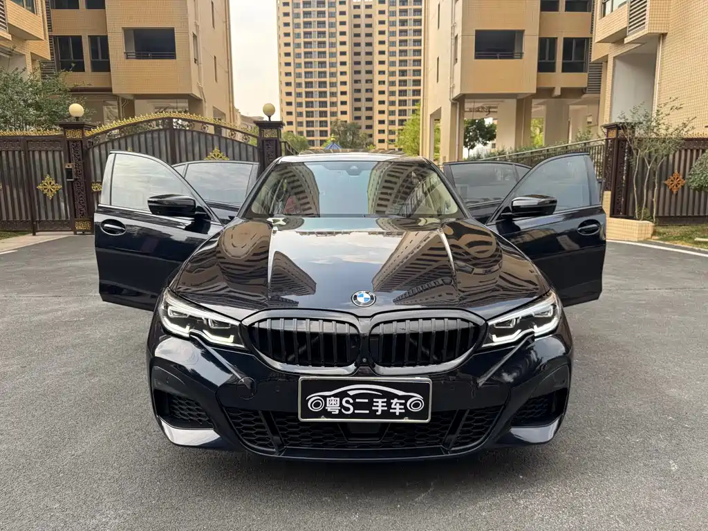 BMW 3 Series 2021 — фото 10