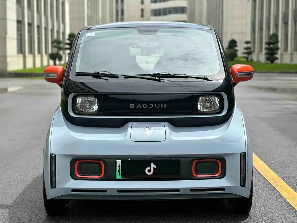 Baojun Kiwi EV 2021