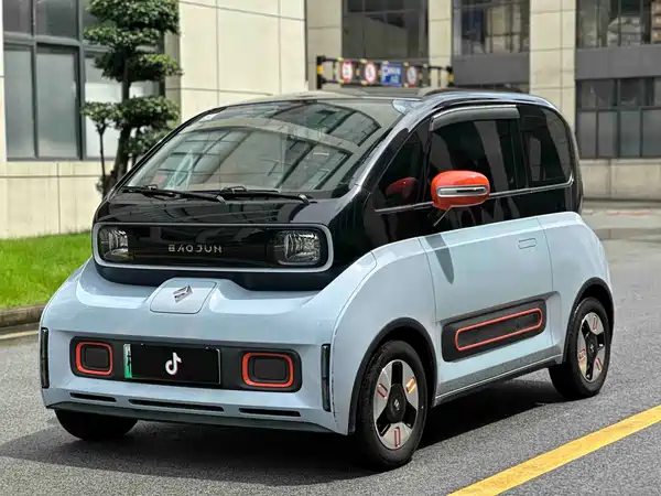 Baojun Kiwi EV 2021