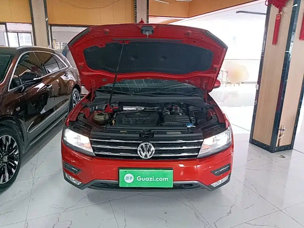 Volkswagen Tiguan L 2020 — фото 20