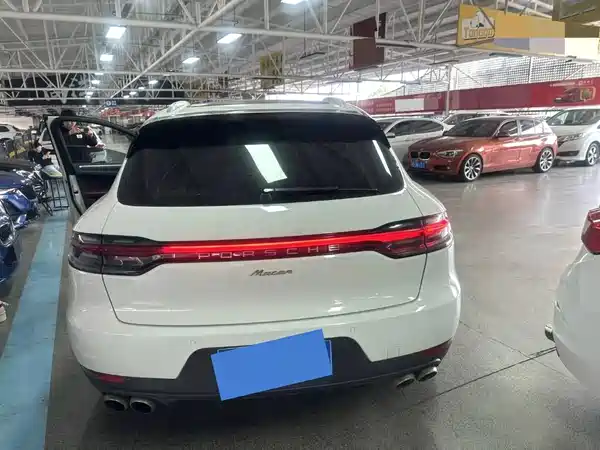 Porsche Macan 2019