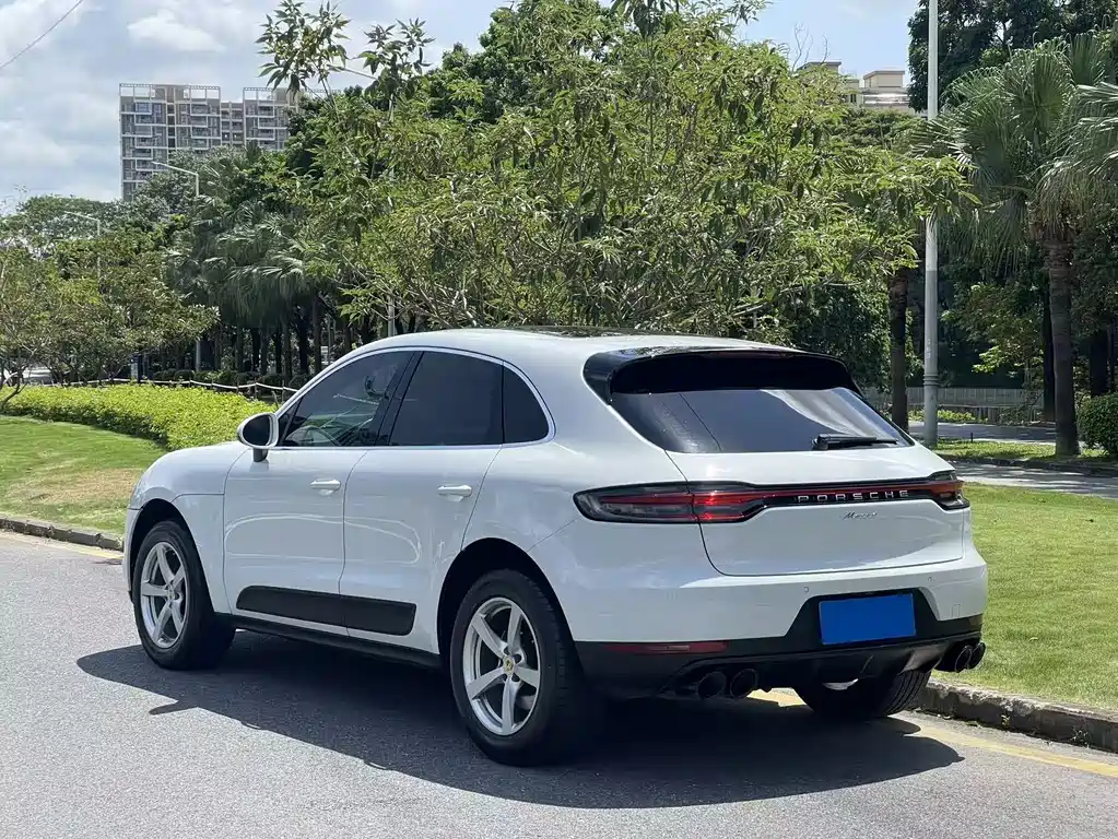 Porsche Macan 2019 — фото 4