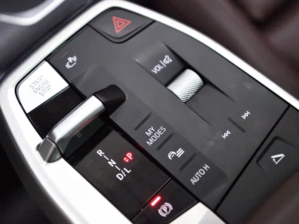 BMW X2 2025 — фото 15