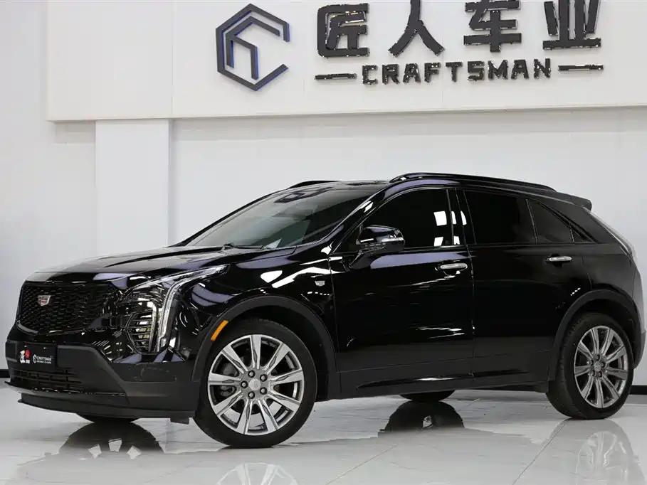 Cadillac XT4 2023 — фото 3