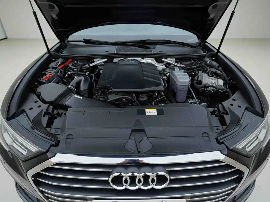 Audi A6L 2022 — фото 9