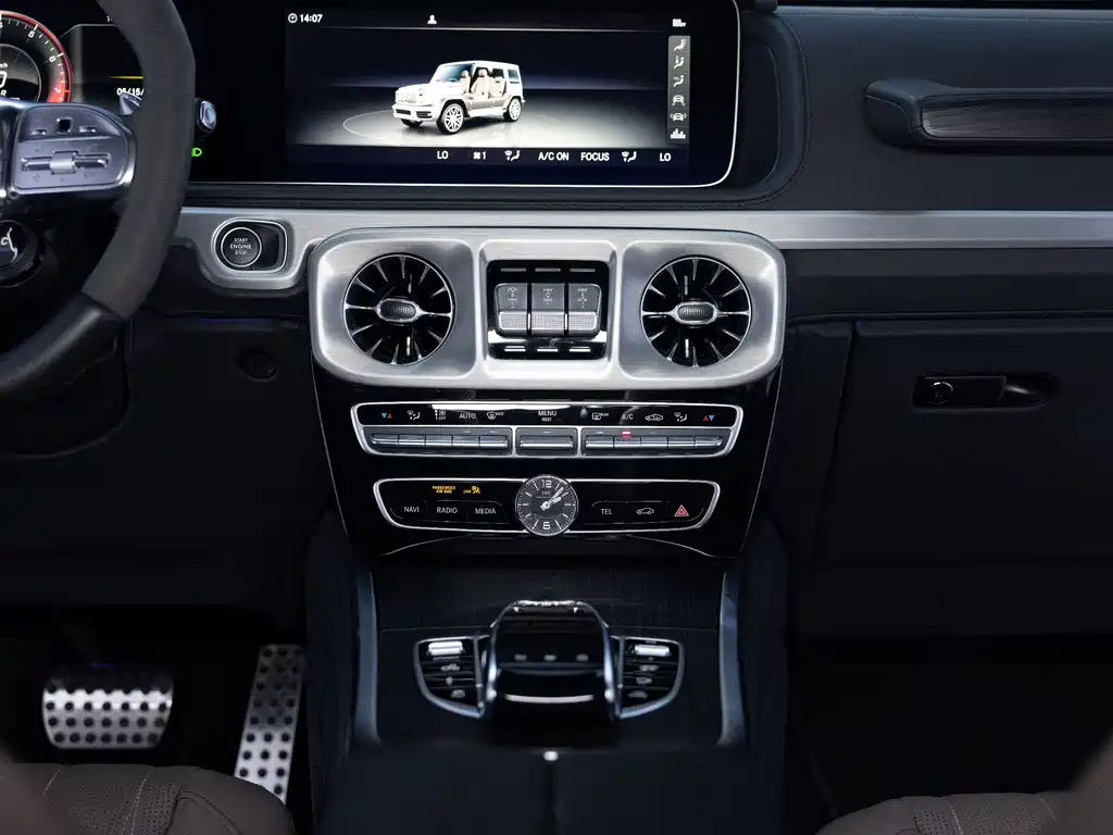 Mercedes-Benz G-Class AMG 2023 — фото 11