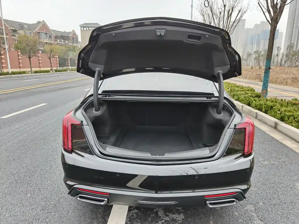 Cadillac CT5 2022 — фото 13