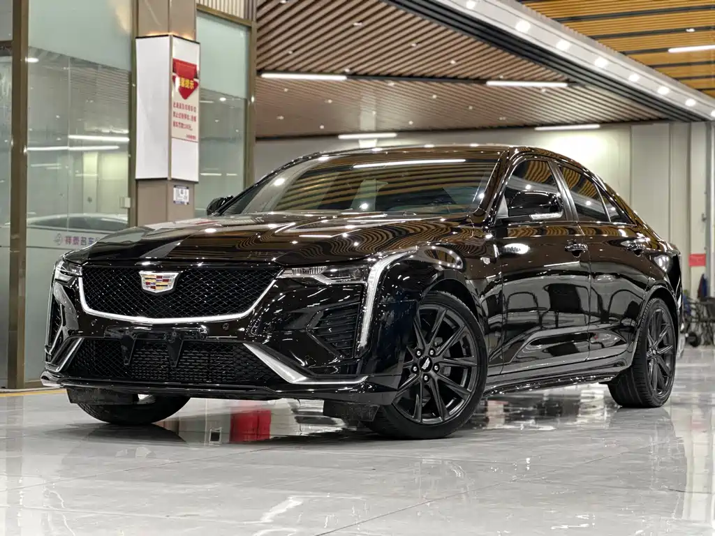 Cadillac CT4 2021
