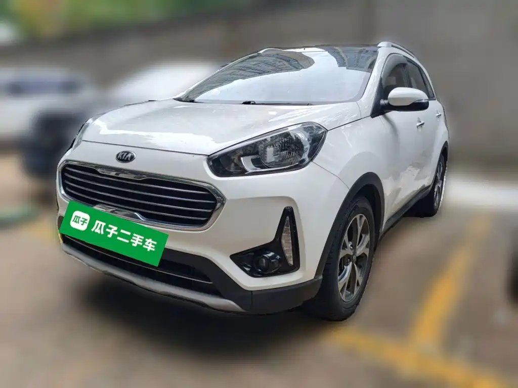 Kia KX3 Proud Running 2017