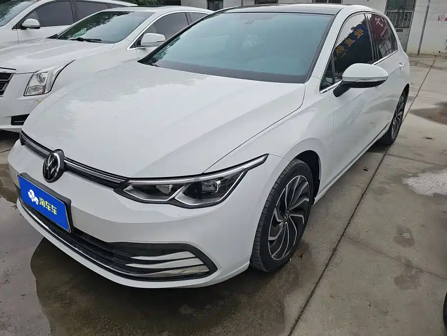Volkswagen Golf 2022