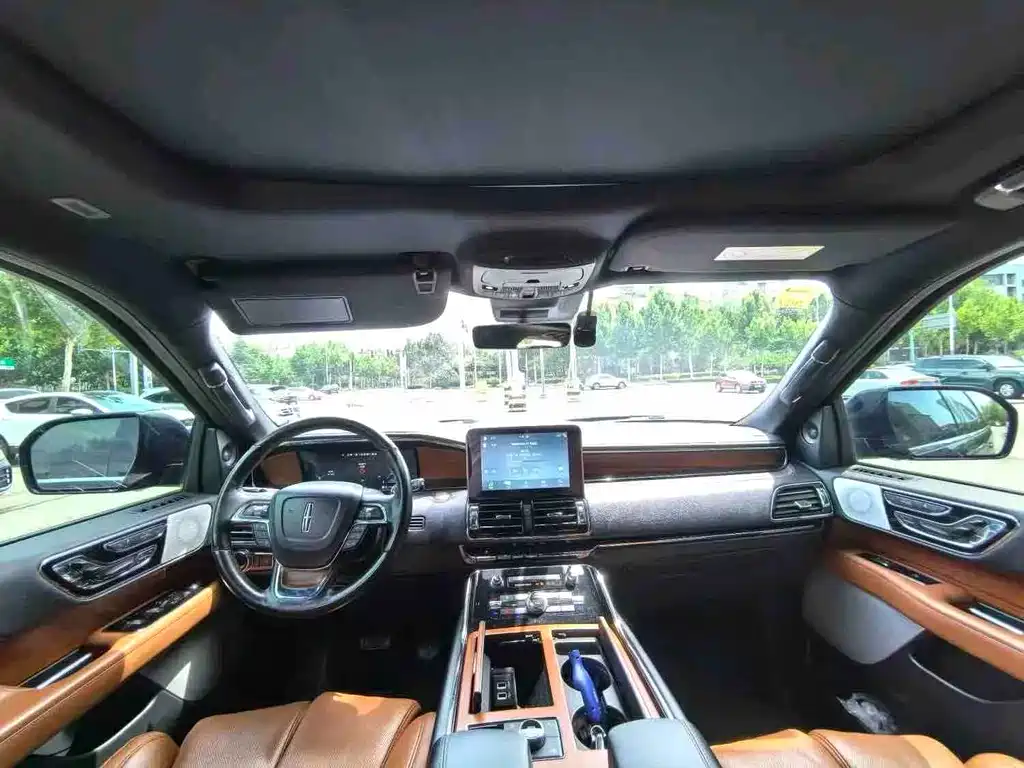 Lincoln Navigator 2019