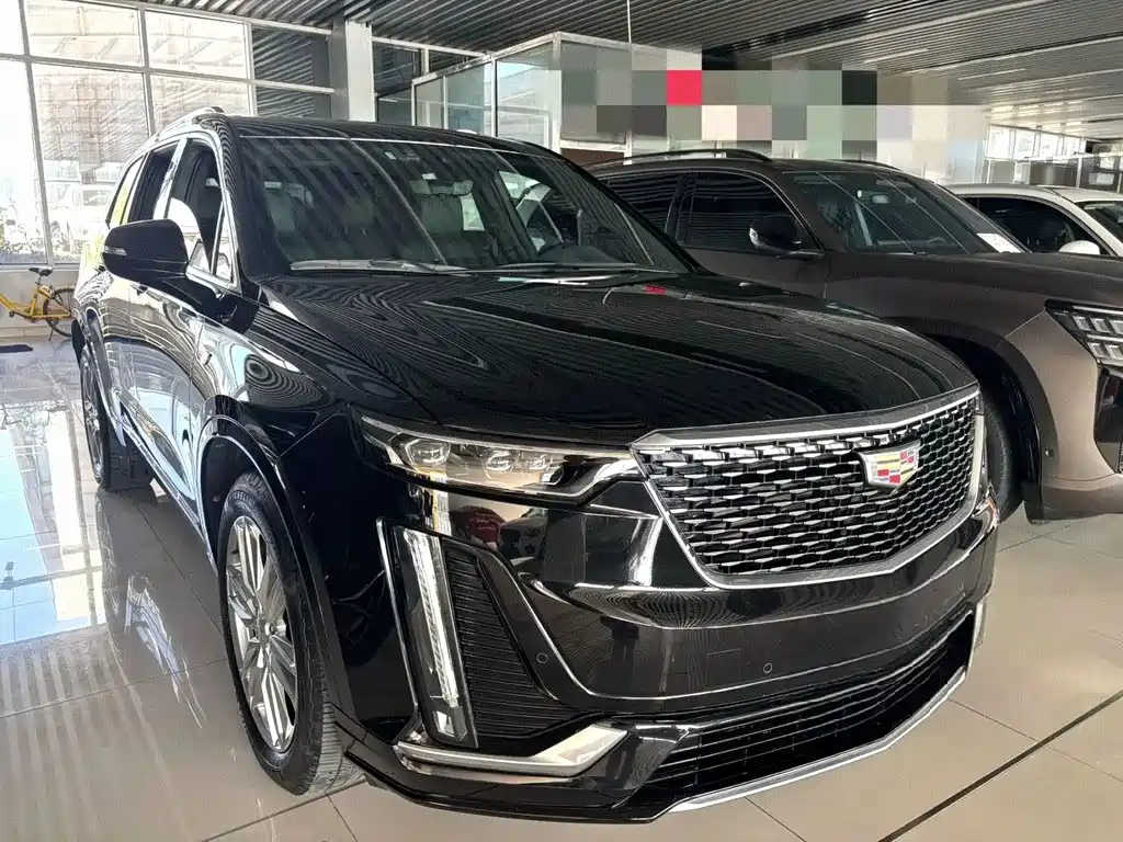 Cadillac XT6 2023 — фото 3