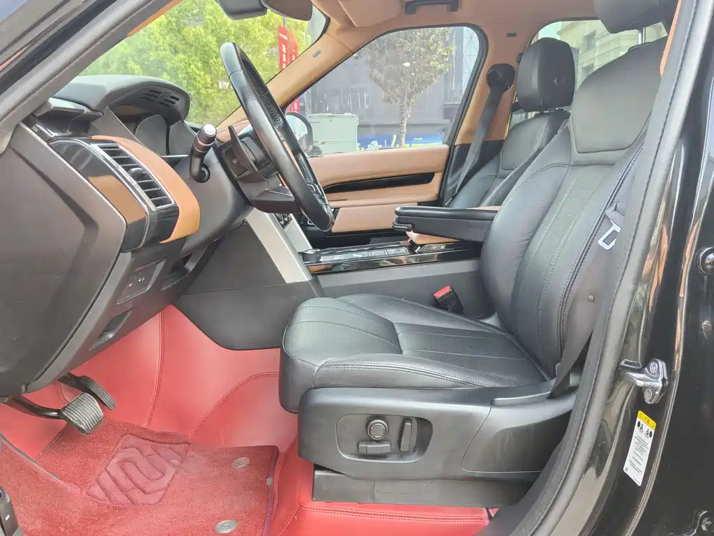 Land Rover Discovery 2020 — фото 13