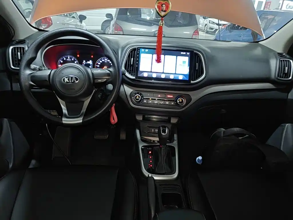 Kia KX3 Proud Running 2018 — фото 10