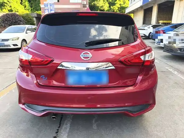 Nissan Tiida 2022