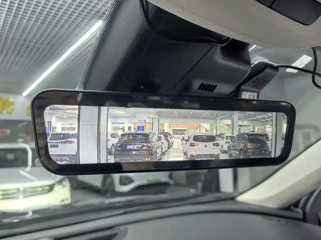 Buick Envision Plus 2023 — фото 20