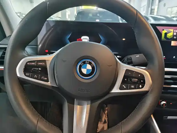 BMW i3 2024